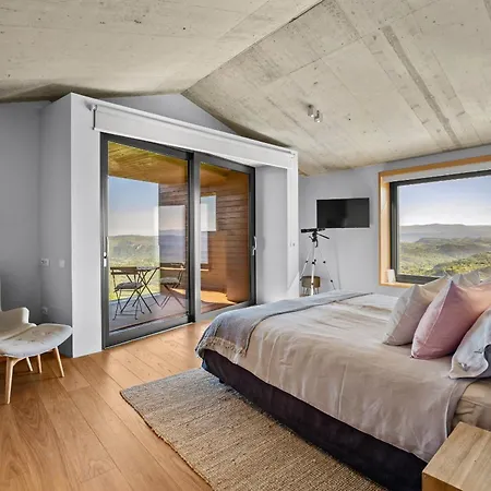 Vista For 7 Persons Near Motovun With 60 M2 Heated Pool, Free Bikes & Panoramic View