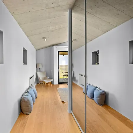 Villa Vista For 7 Persons Near Motovun With 60 M2 Heated Pool, Free Bikes & Panoramic View *