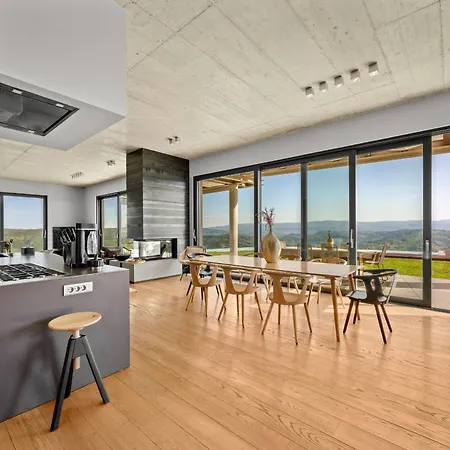 Vista For 7 Persons Near Motovun With 60 M2 Heated Pool, Free Bikes & Panoramic View Villa Zamask