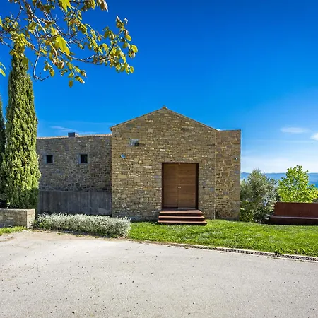 Villa Vista For 7 Persons Near Motovun With 60 M2 Heated Pool, Free Bikes & Panoramic View Zamask
